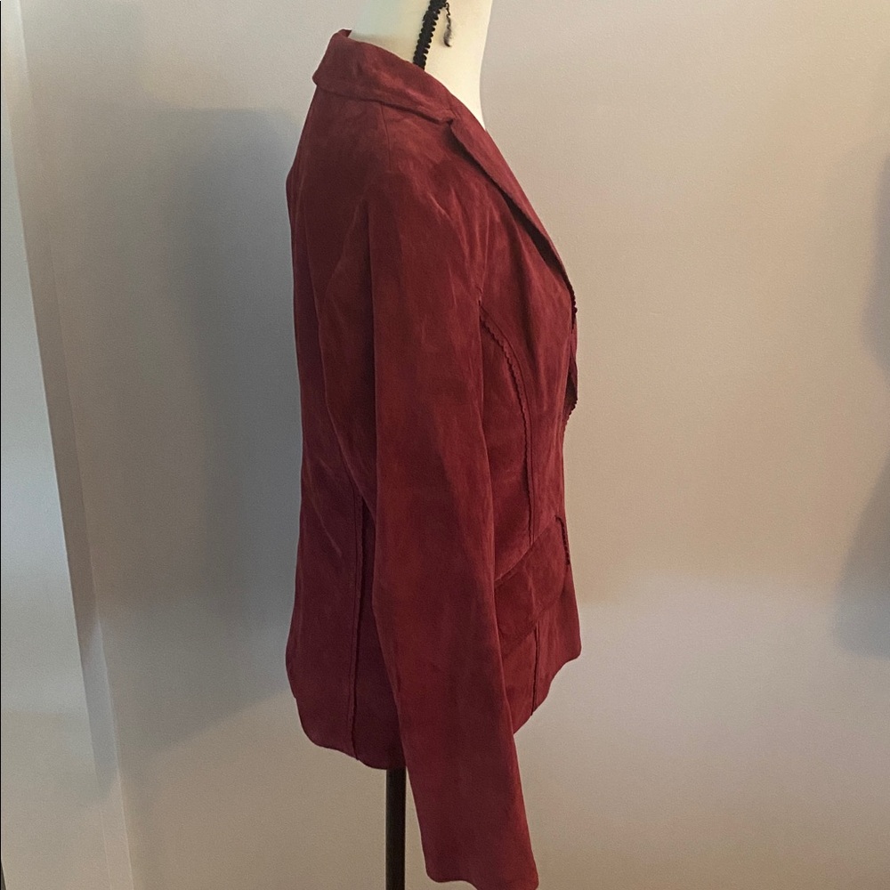 ALFANI leather blazer. Size medium lined one button closure - Picture 3 of 6